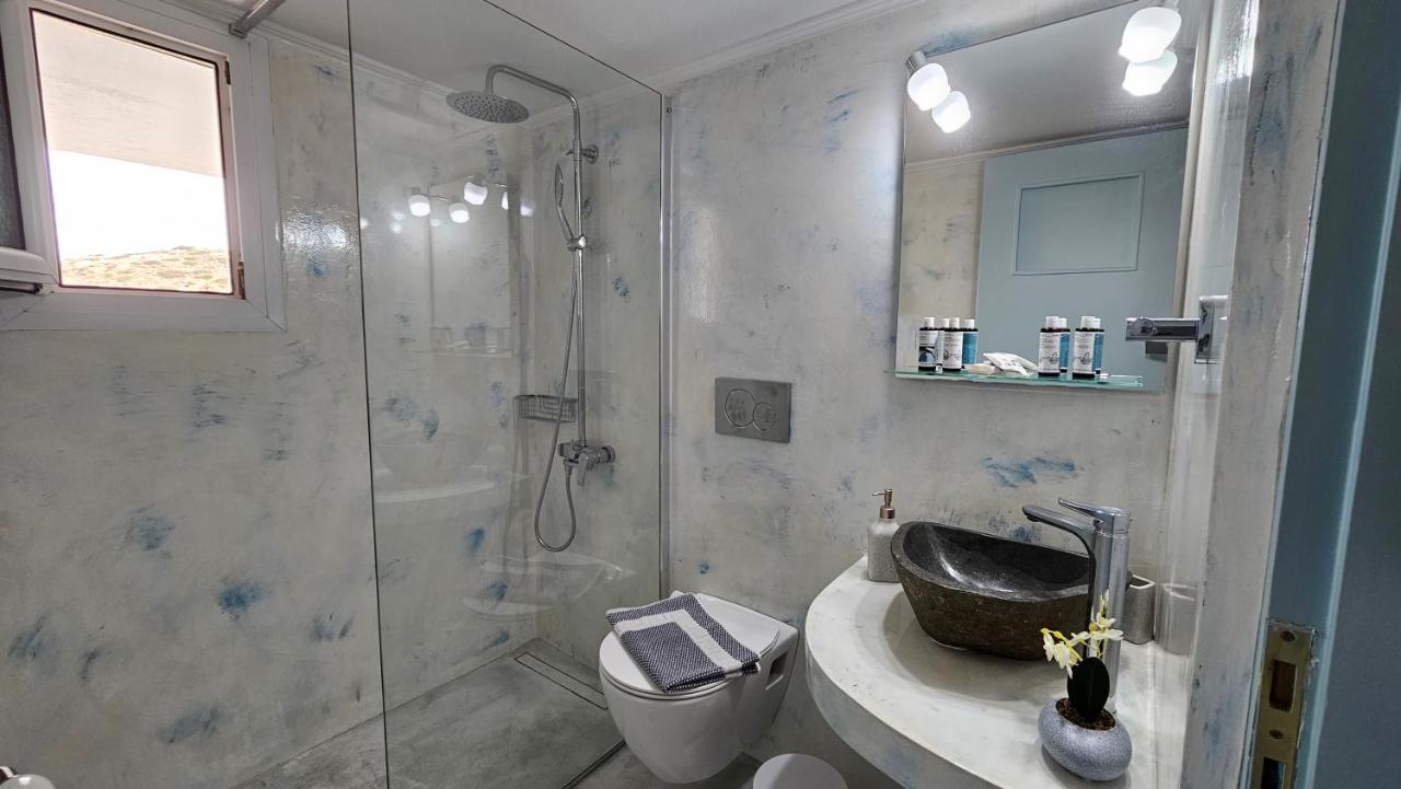 Zefiría Bayview Villa With Jaccuzi - Milos מראה חיצוני תמונה