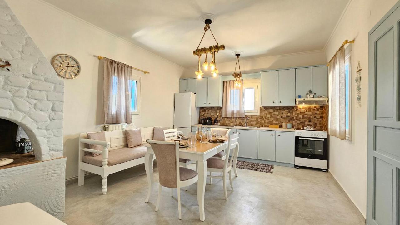 Zefiría Bayview Villa With Jaccuzi - Milos מראה חיצוני תמונה