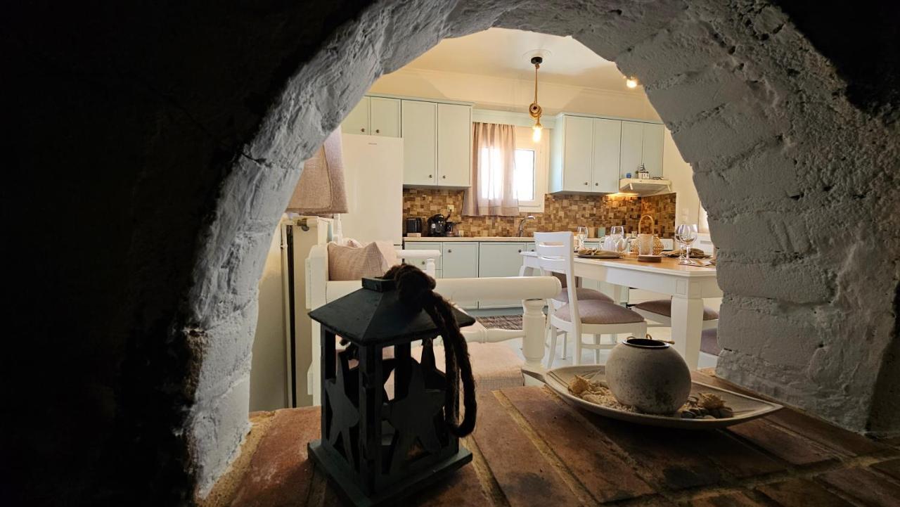 Zefiría Bayview Villa With Jaccuzi - Milos מראה חיצוני תמונה