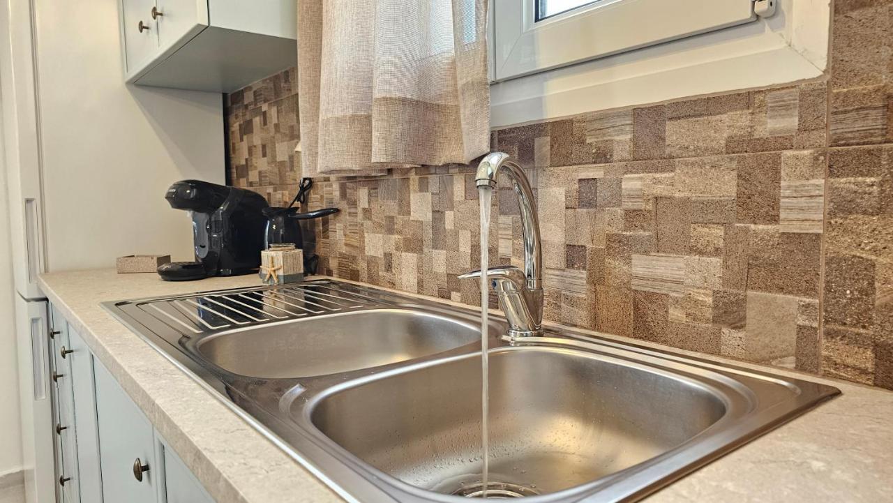 Zefiría Bayview Villa With Jaccuzi - Milos מראה חיצוני תמונה